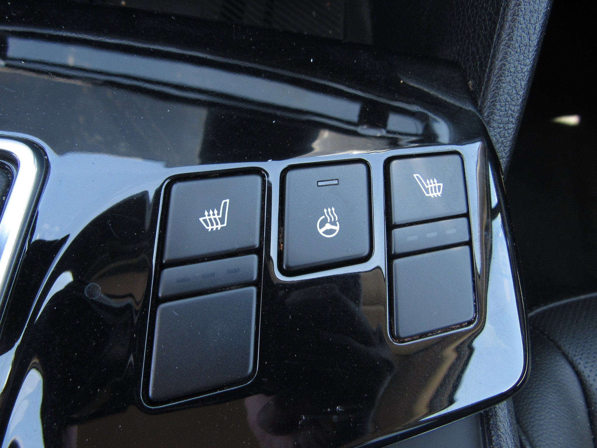 Used 2023 Kia Sportage EX image 22