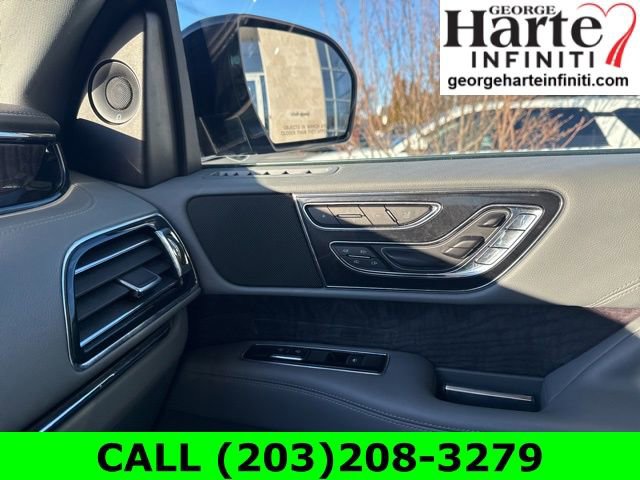 Used 2019 Lincoln Navigator Reserve w/ Cargo Package image 20