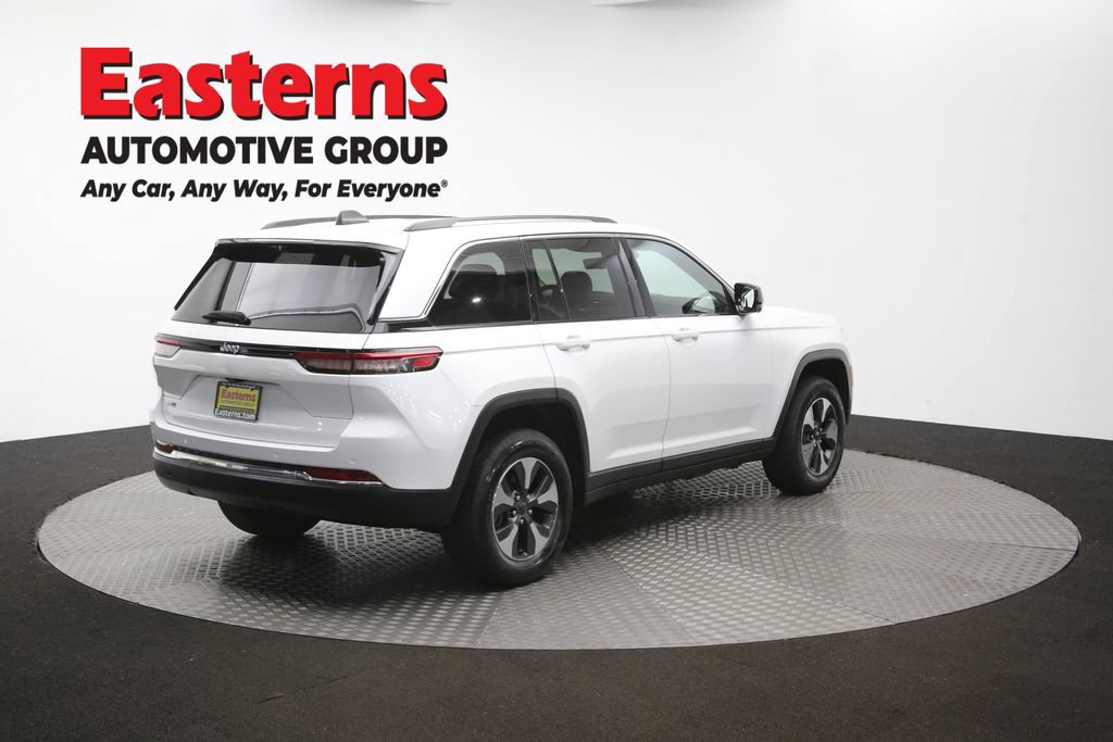 Used 2022 Jeep Grand Cherokee Limited 4xe w/ Luxury Tech Group II AWD/4WD image 45