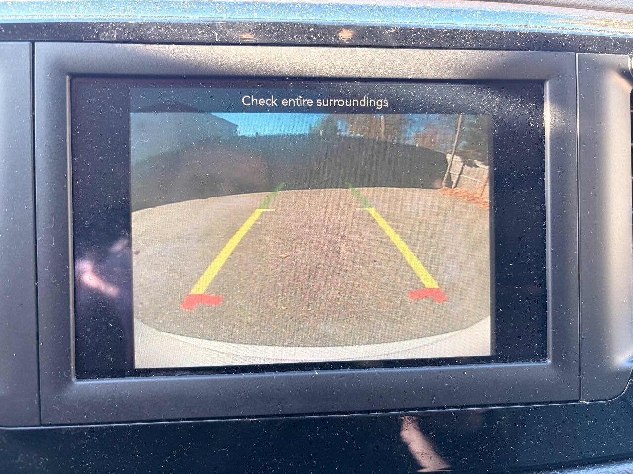 Used 2020 Chrysler Pacifica Touring-L FWD image 35