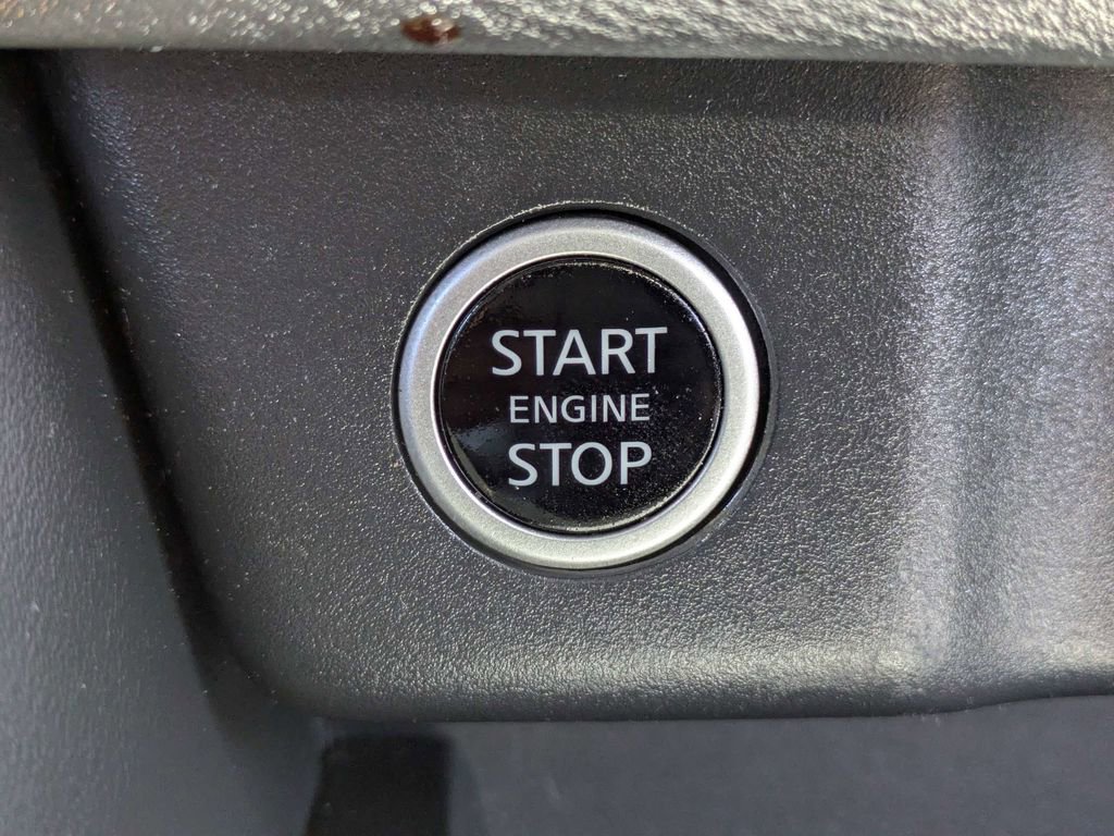 Used 2022 Nissan Rogue SL w/ SL Premium Package FWD image 35