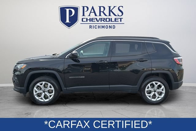 Used 2025 Jeep Compass Latitude w/ Sun & Sound Group AWD/4WD image 4