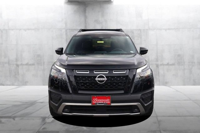 Certified 2025 Nissan Pathfinder Rock Creek AWD/4WD image 4