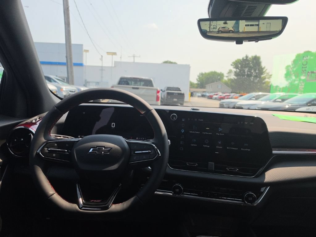 New 2027 Chevrolet Equinox RS w/ Safety and Technology Package FWD image 12