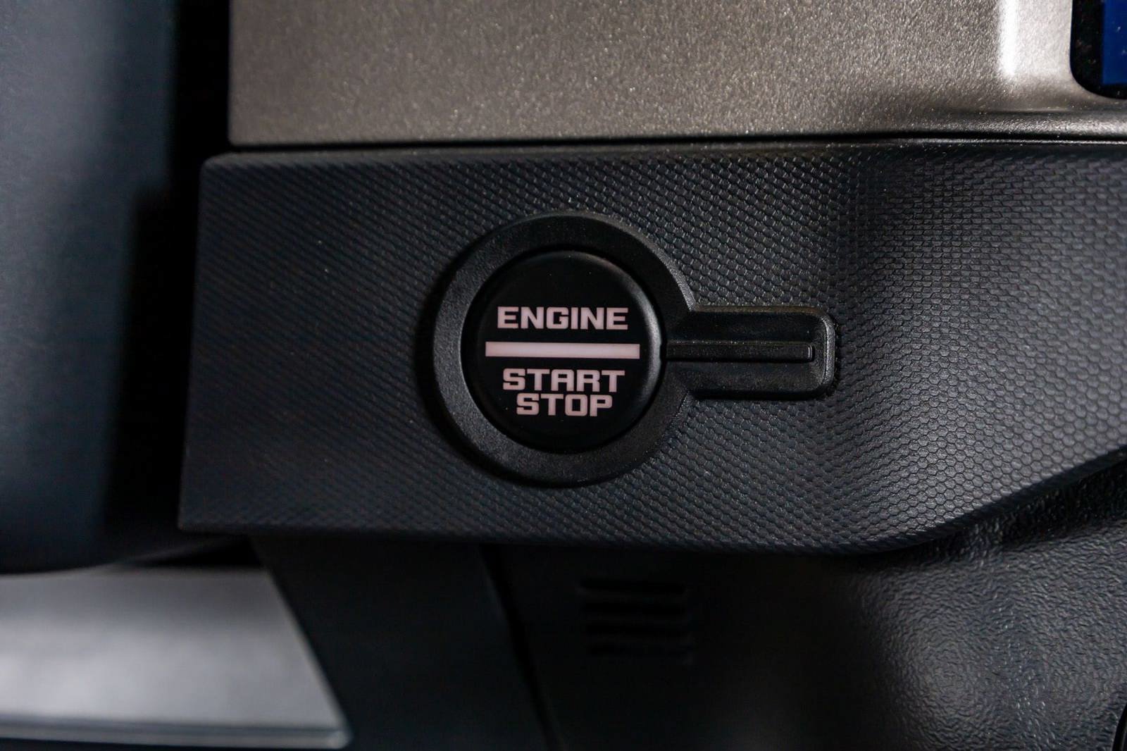 Used 2024 Ford Bronco Raptor AWD/4WD image 22