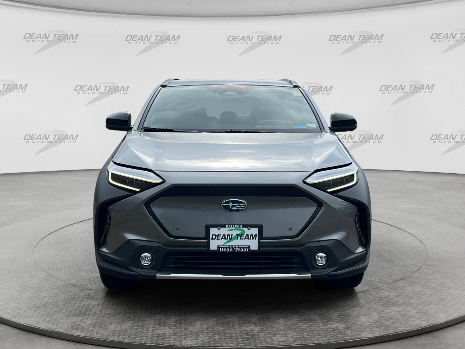 Used 2023 Subaru Solterra AWD image 2