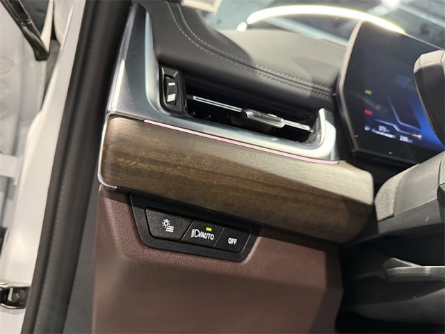 Used 2025 BMW X1 xDrive28i w/ Technology Package image 23