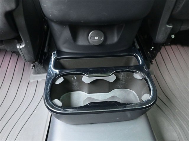 Used 2023 Volvo XC90 B6 Plus w/ Protection Package image 26