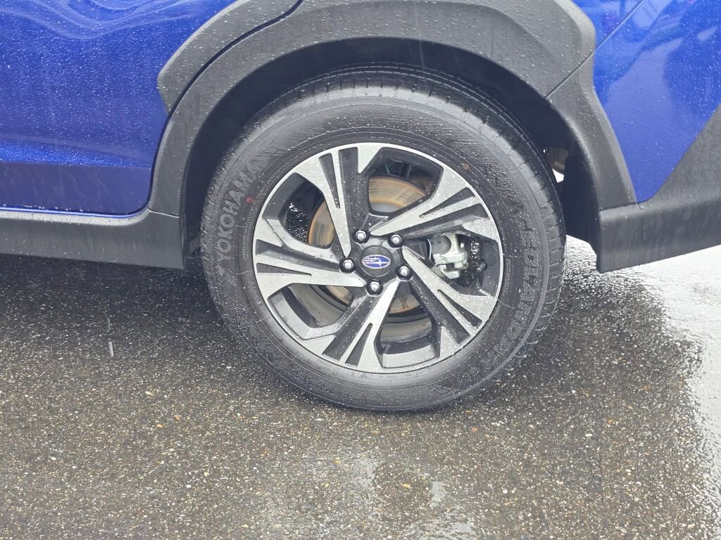 Used 2024 Subaru Crosstrek 2.0i Premium image 9