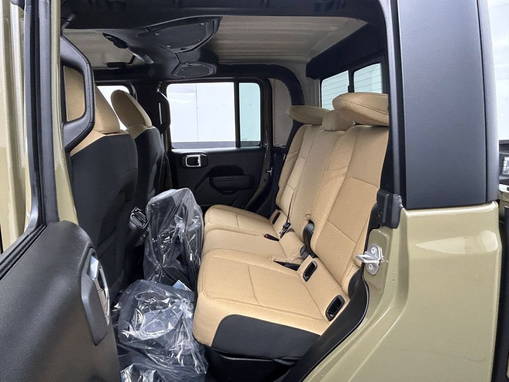 New 2026 Jeep Gladiator Willys AWD/4WD image 22