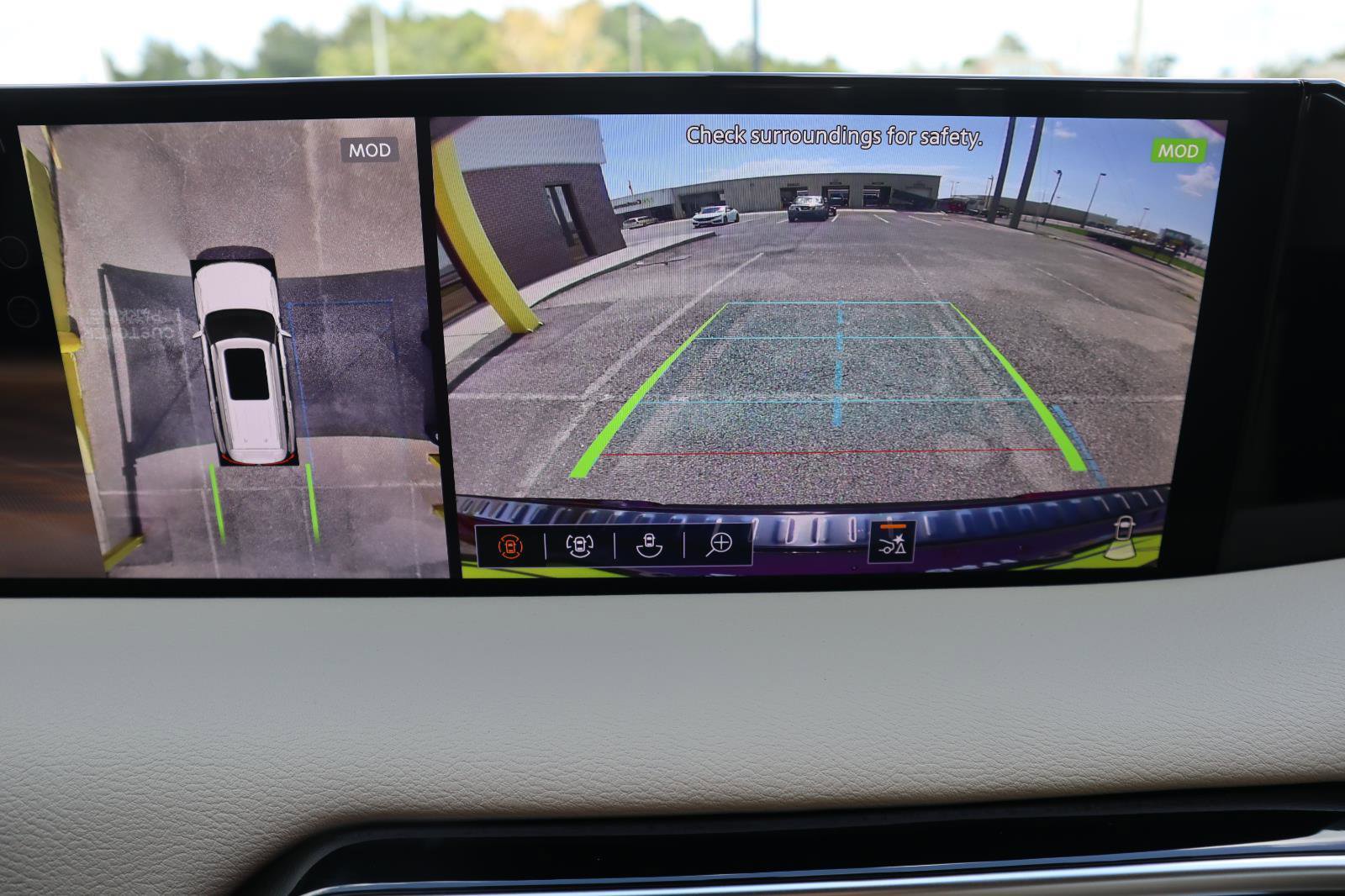 New 2026 Nissan Armada Platinum image 29