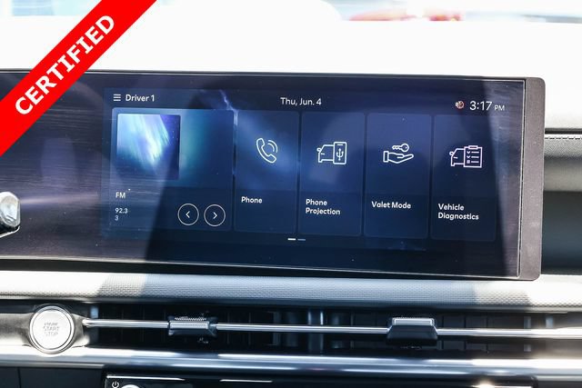 Certified 2025 Hyundai Santa Cruz SE FWD image 16