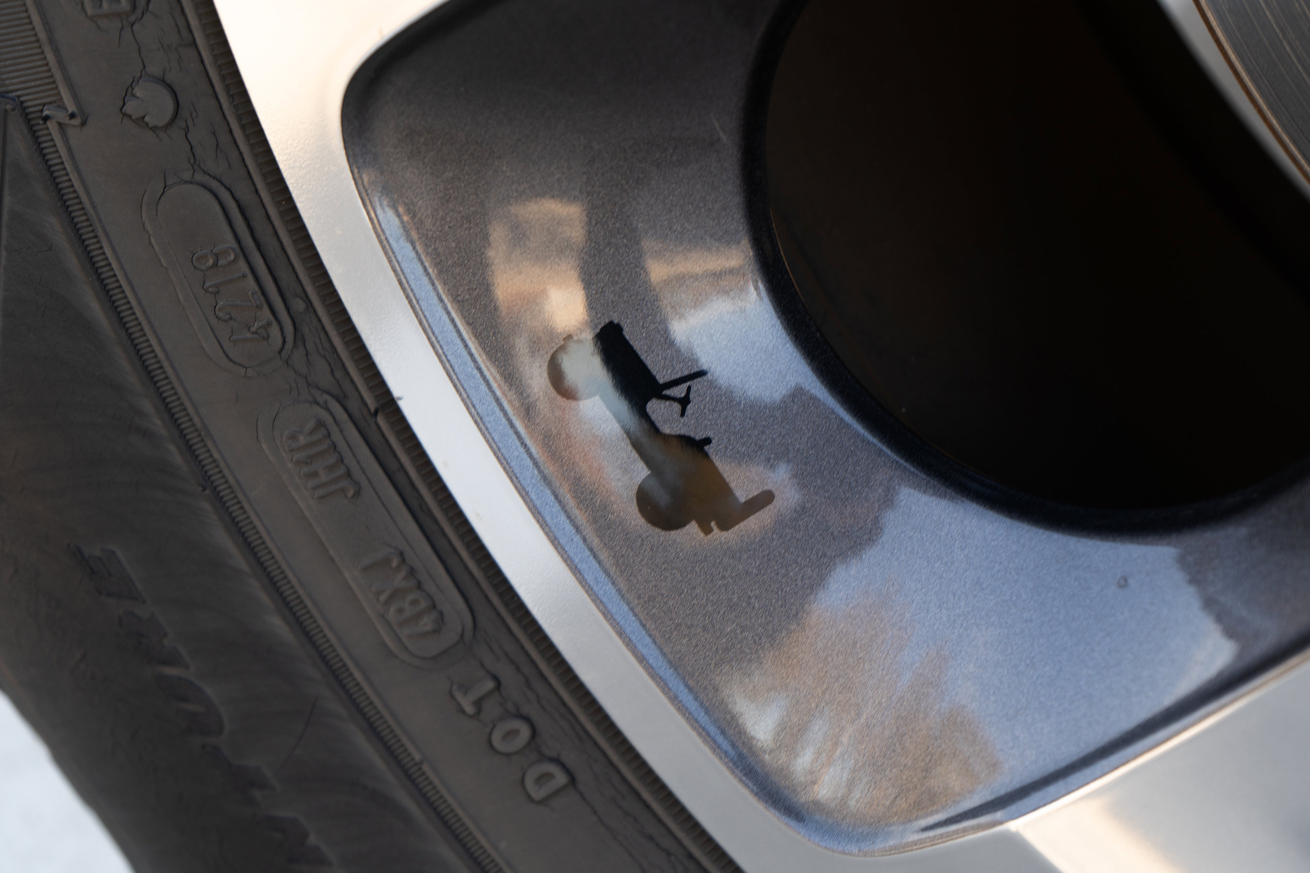 Used 2017 Jeep Wrangler Unlimited Sahara w/ Max Tow Package image 16