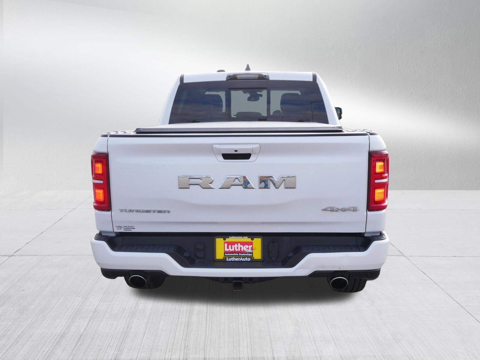 Used 2025 RAM 1500 Tungsten AWD/4WD image 6
