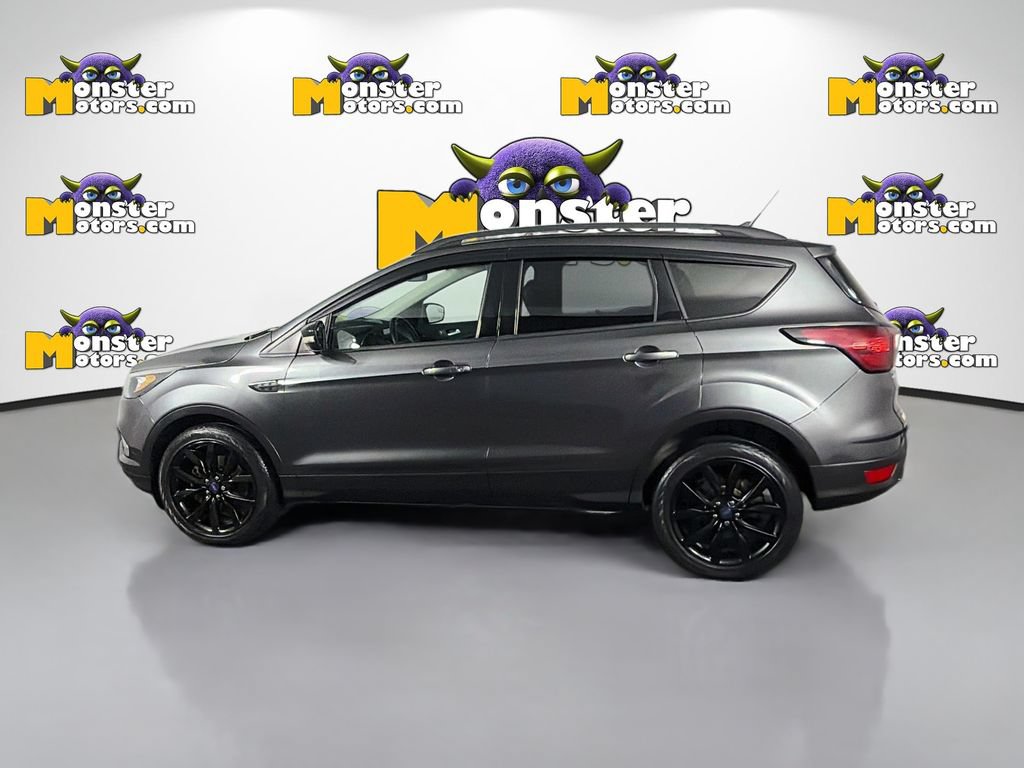 Used 2019 Ford Escape Titanium AWD/4WD image 8