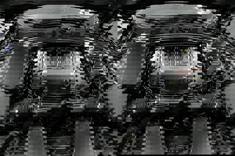 Used 2015 Jaguar XF Portfolio image 15