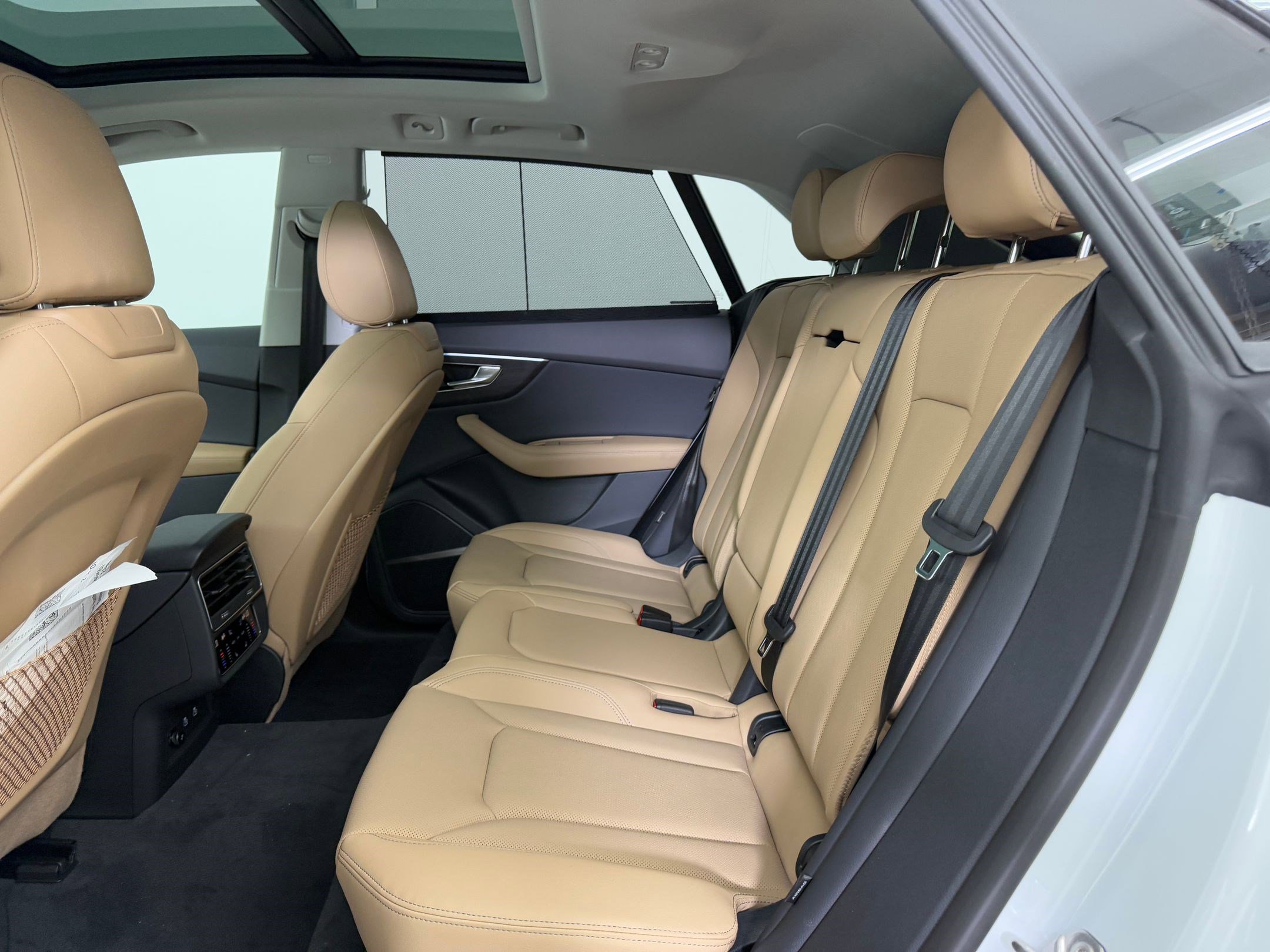 New 2026 Audi Q8 Premium Plus image 16
