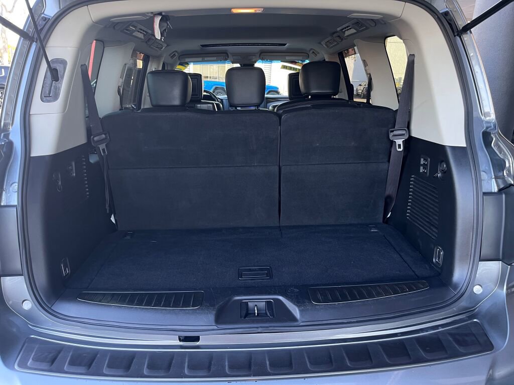 Used 2017 Nissan Armada Platinum image 26