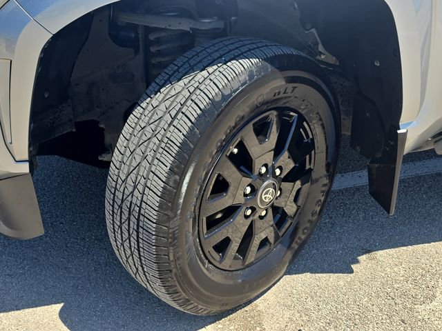 Used 2024 Toyota Tacoma SR5 image 31