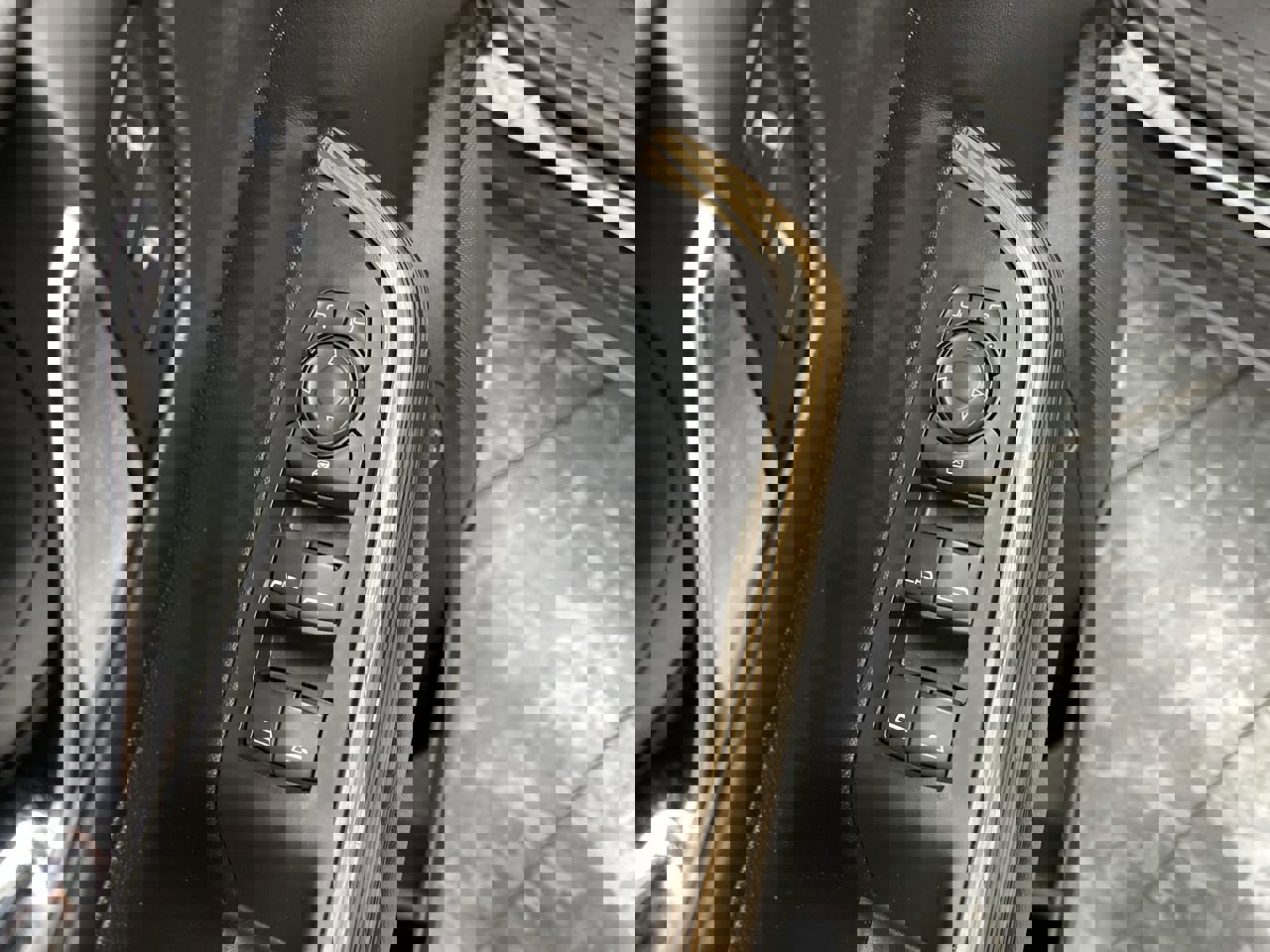 Certified 2023 GMC Acadia SLE w/ Driver Convenience Package image 10