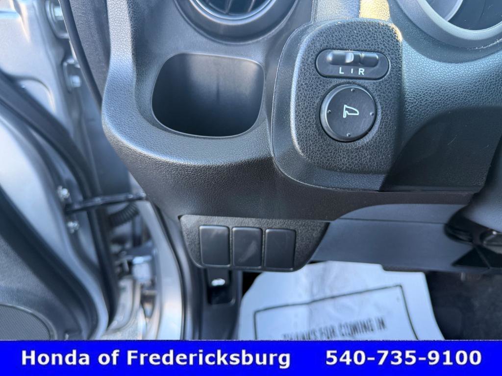 Used 2010 Honda Fit image 25