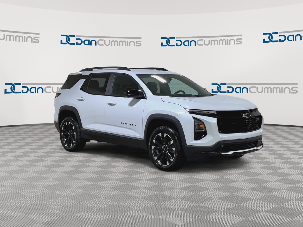 New 2027 Chevrolet Equinox RS w/ Convenience Package III AWD/4WD image 2