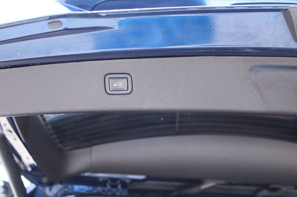Used 2022 Chevrolet Blazer LT FWD image 20