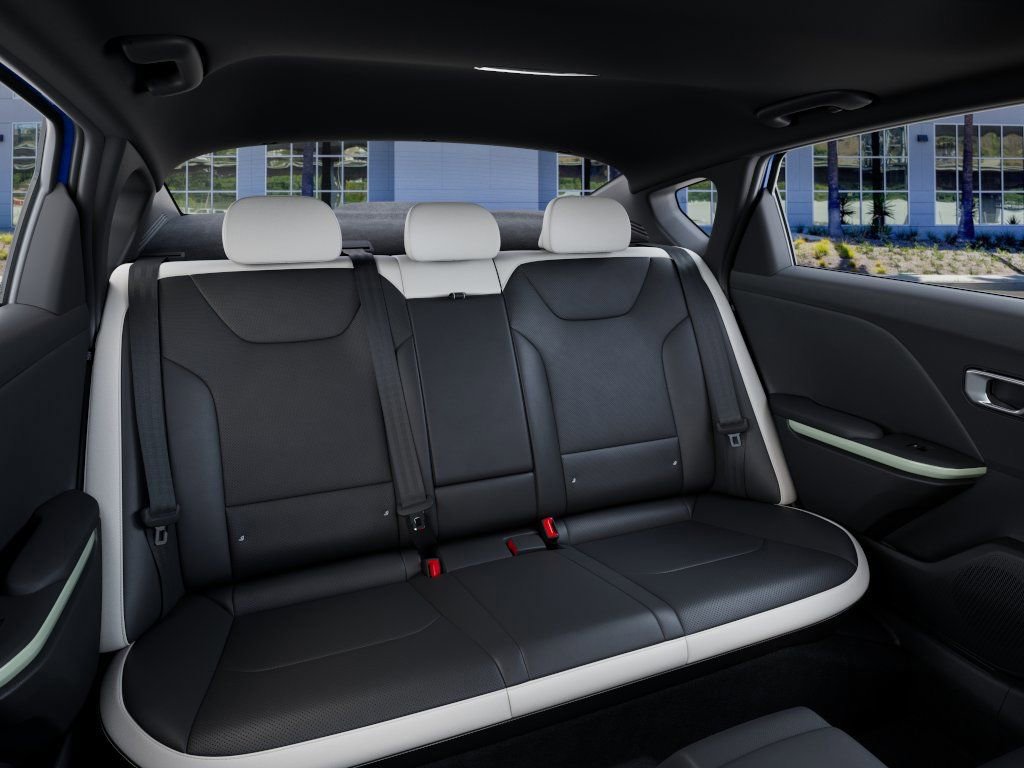 New 2026 Kia K4 GT-Line image 16