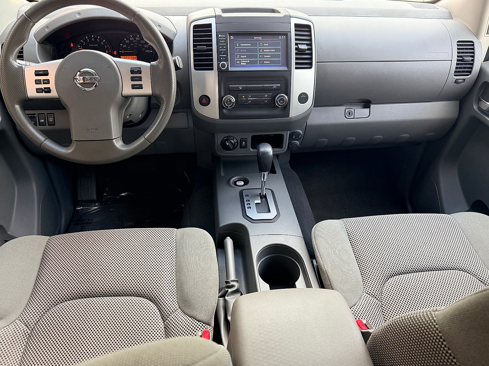 Used 2021 Nissan Frontier SV AWD/4WD image 12