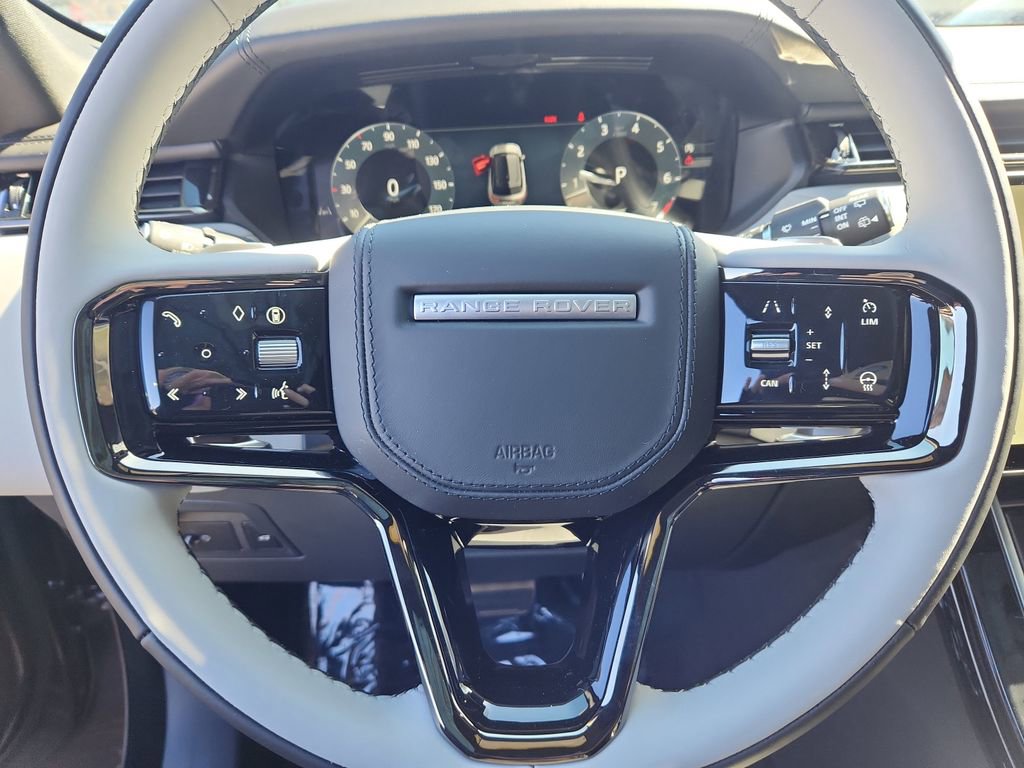 New 2026 Land Rover Range Rover Velar Dynamic SE AWD/4WD image 18