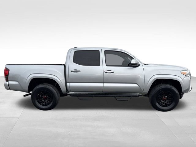 Used 2022 Toyota Tacoma SR AWD/4WD image 7