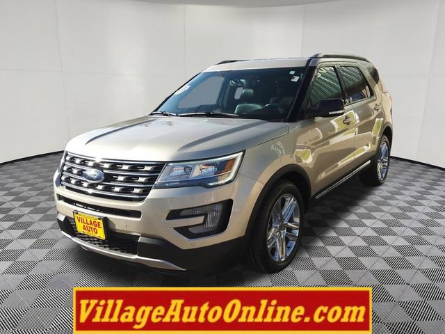 Used 2017 Ford Explorer XLT w/ Equipment Group 202A image 1
