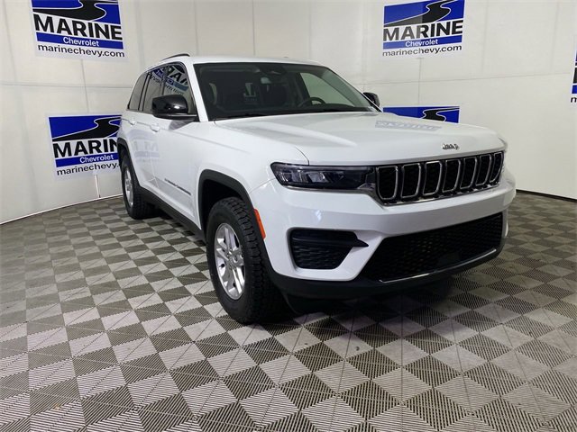 Used 2023 Jeep Grand Cherokee Laredo w/ Luxury Tech Group I image 1