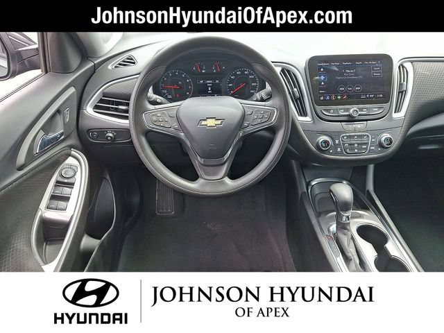 Used 2023 Chevrolet Malibu LT FWD image 23