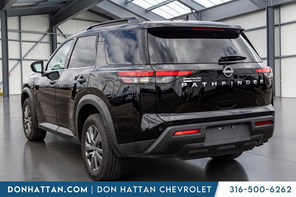 Used 2025 Nissan Pathfinder SV FWD image 24