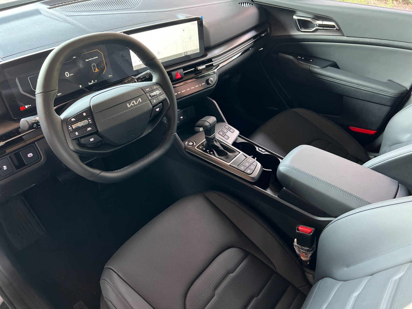 New 2026 Kia Sportage SX image 10