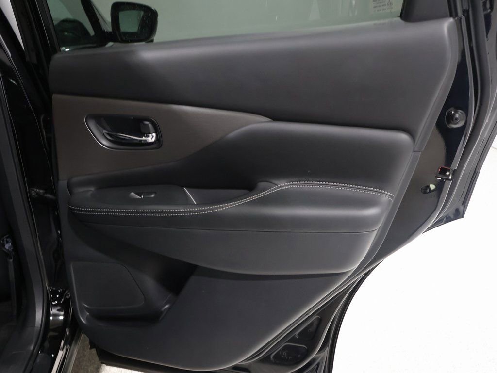 Used 2020 Nissan Murano SL w/ Cargo Package image 24