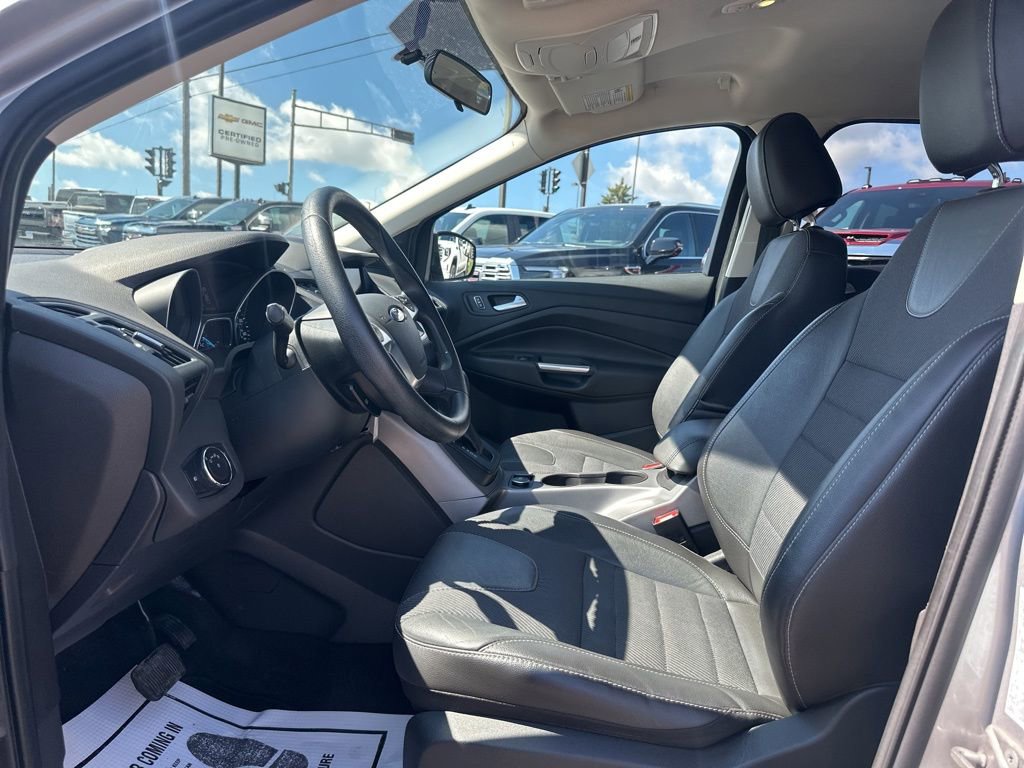 Used 2014 Ford Escape SE w/ SE Chrome Package image 13