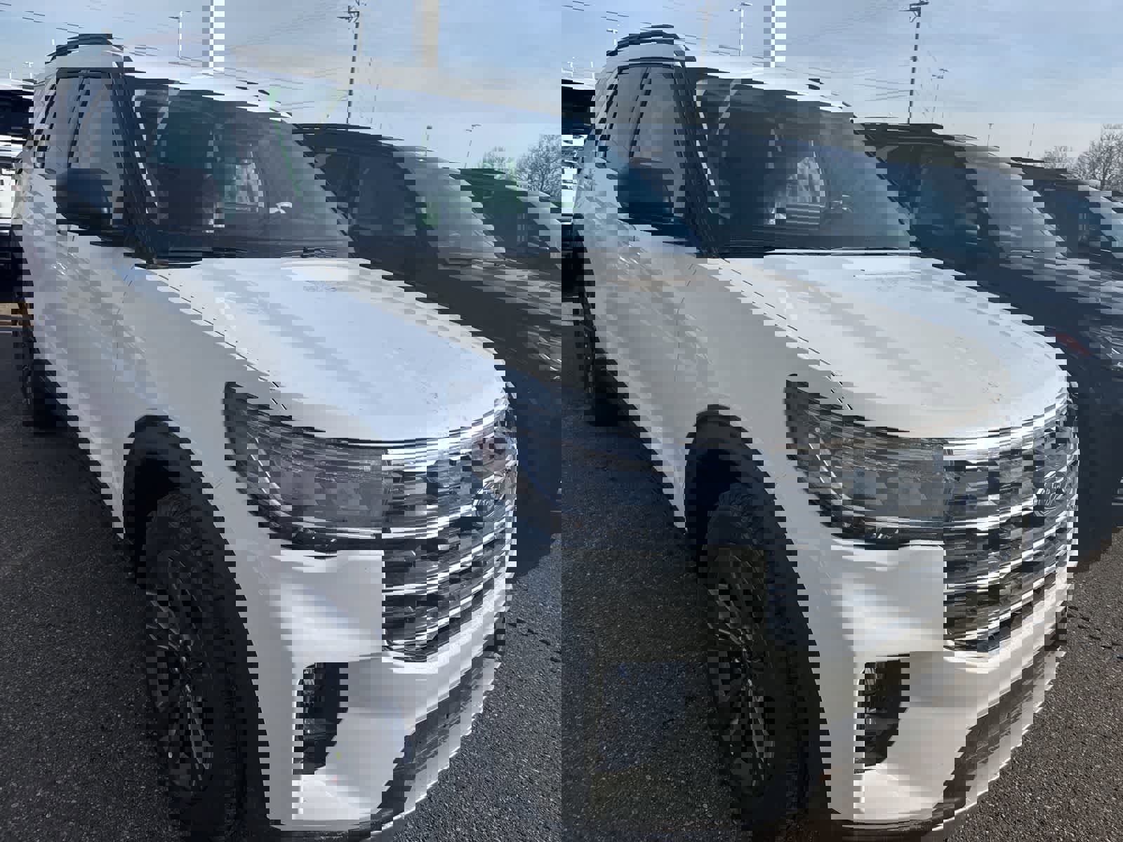 New 2026 Ford Explorer Active w/ Active Comfort Package image 17