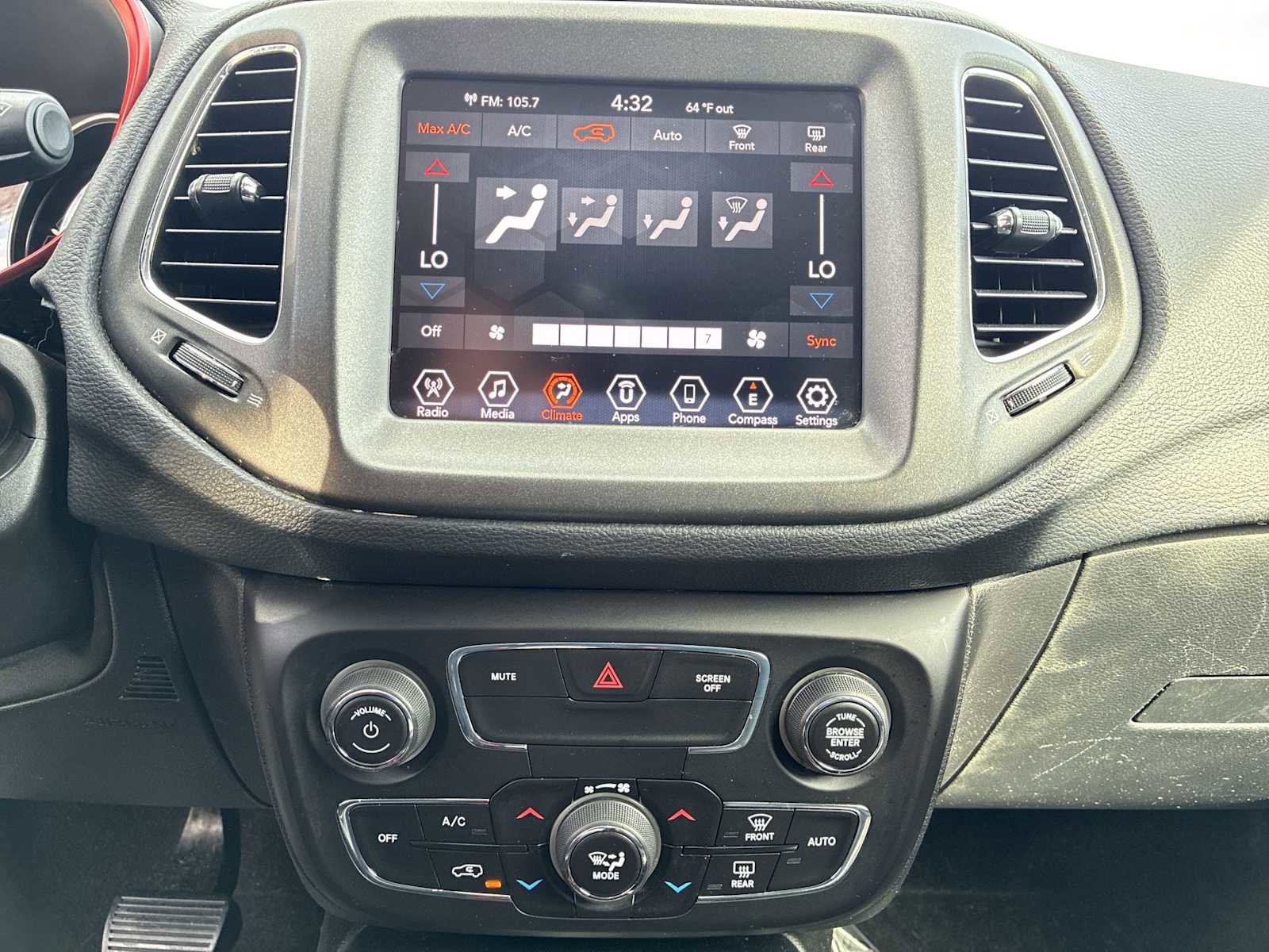 Certified 2019 Jeep Compass Trailhawk image 16