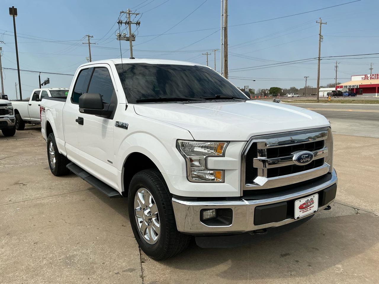 Used 2015 Ford F150 XLT w/ Equipment Group 301A Mid image 4