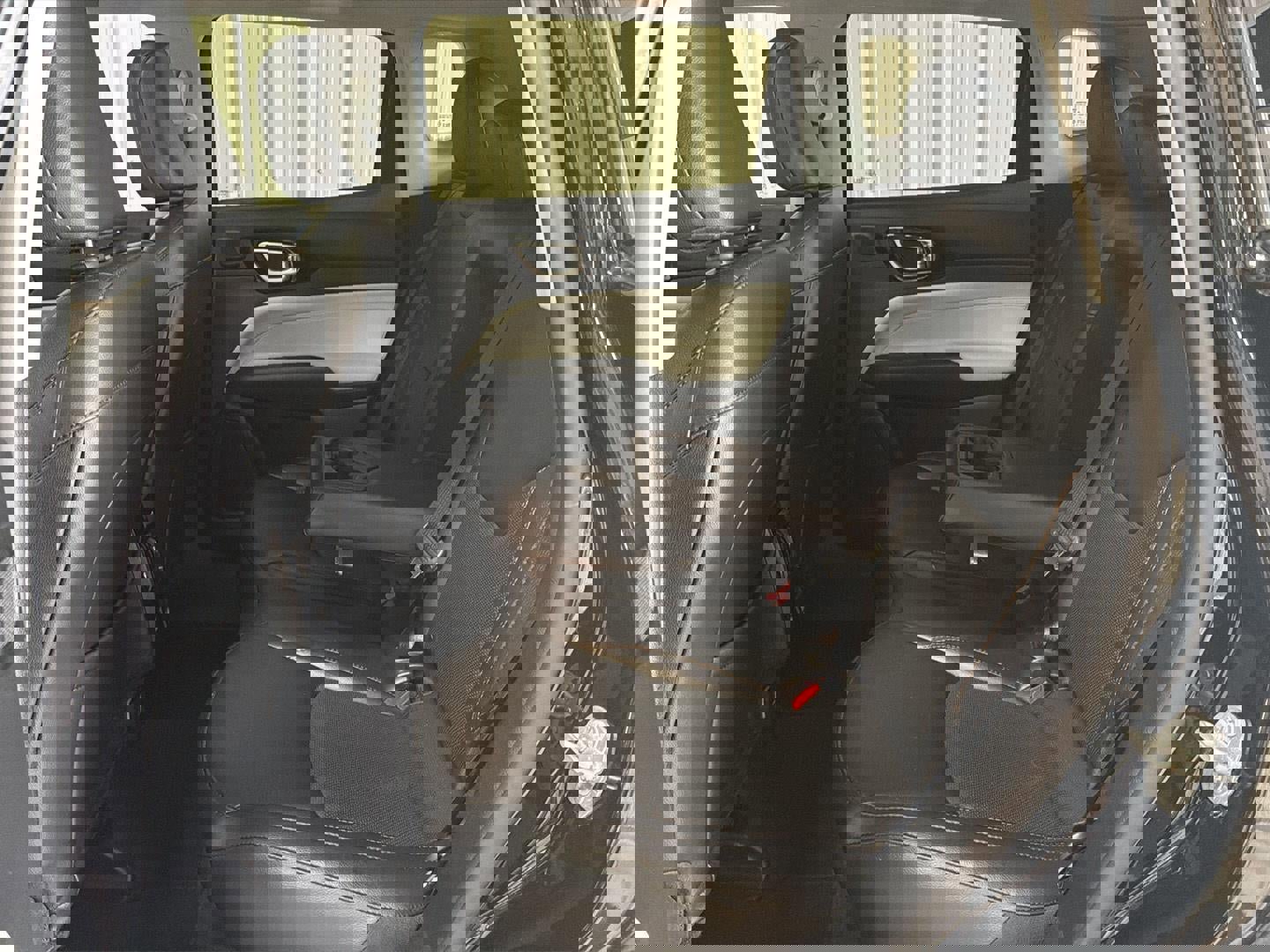 Used 2022 Jeep Compass Limited w/ Sun and Sound Group image 14