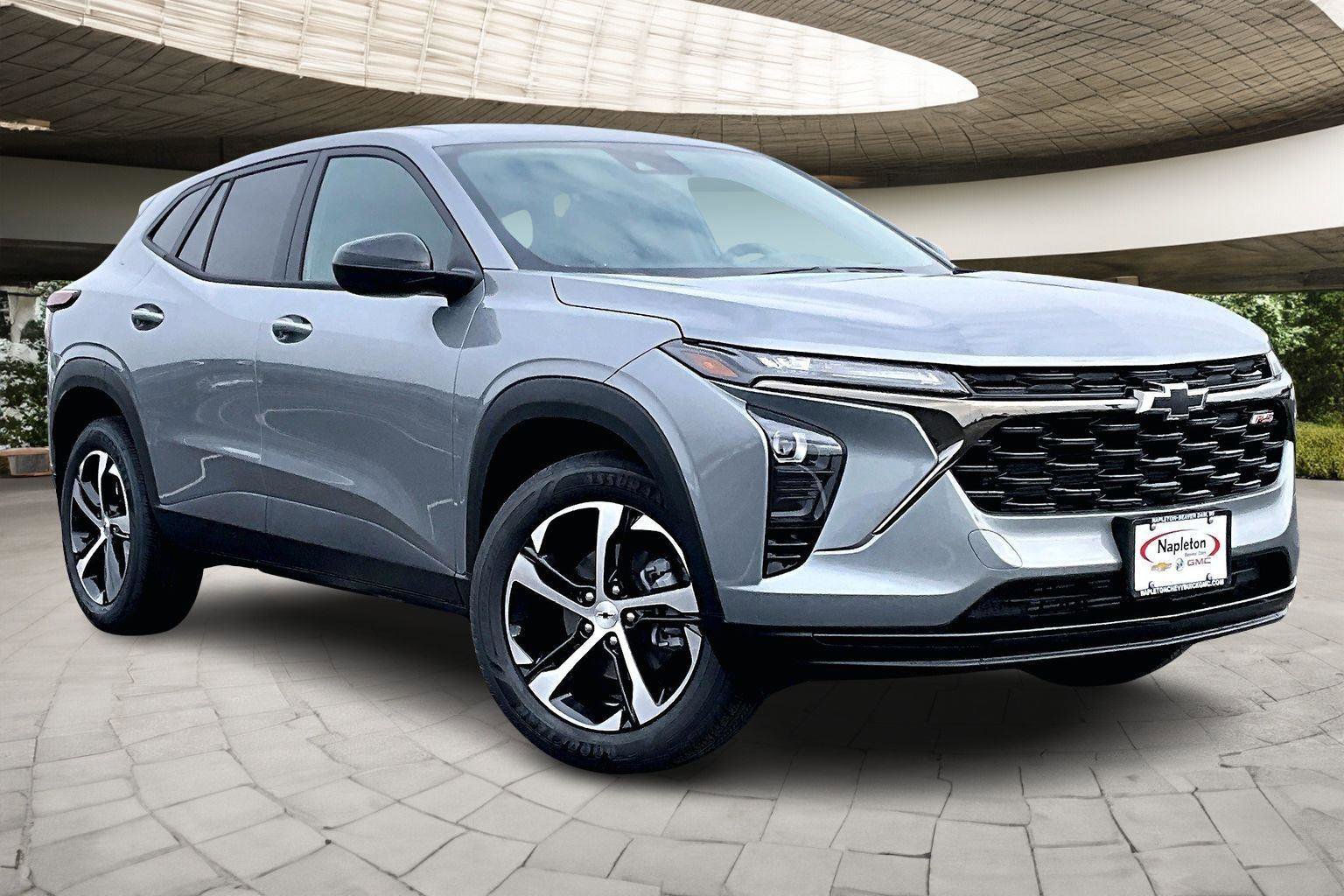 New 2026 Chevrolet Trax RS w/ Driver Confidence Package image 2