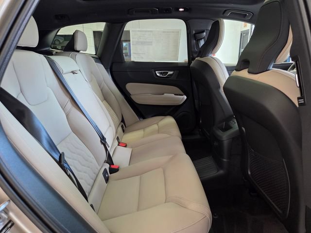 New 2026 Volvo XC60 T8 Plus w/ Protection Package Premier AWD/4WD image 16