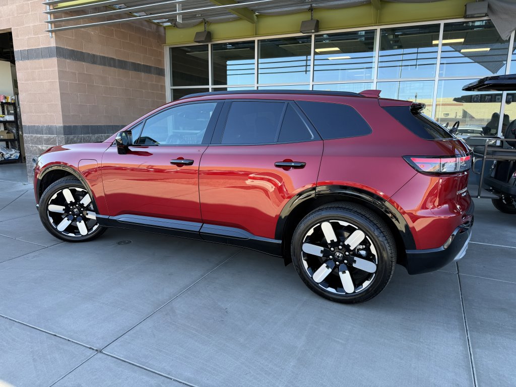 Used 2024 Honda Prologue Elite image 5