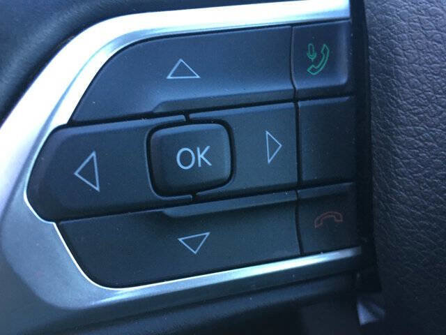 Used 2022 Jeep Compass Limited image 15