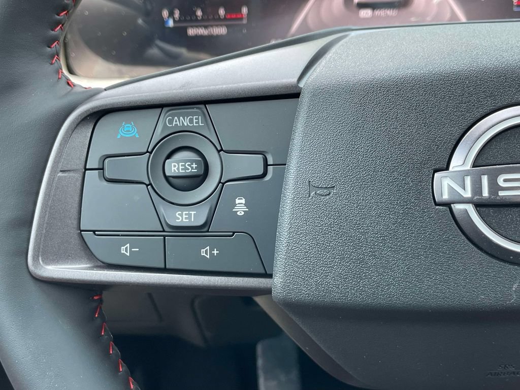 New 2026 Nissan Sentra SR w/ SR Premium Package FWD image 23