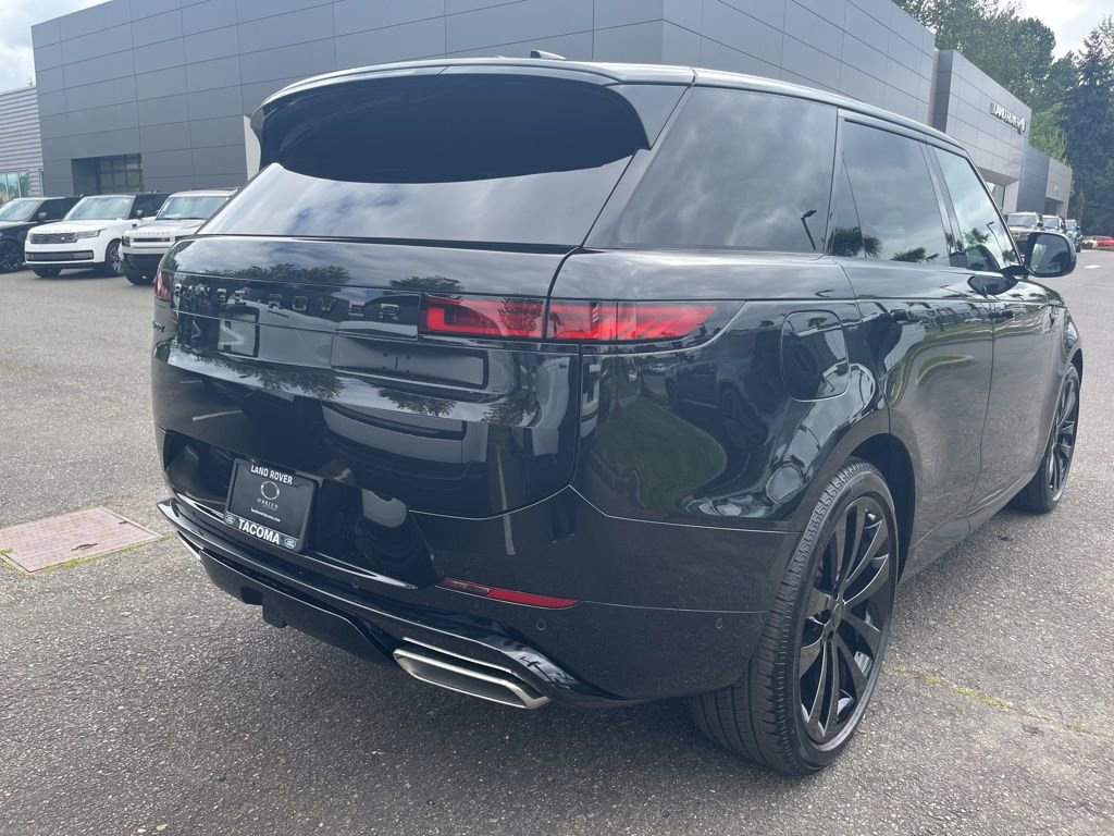New 2026 Land Rover Range Rover Sport Dynamic SE AWD/4WD image 7