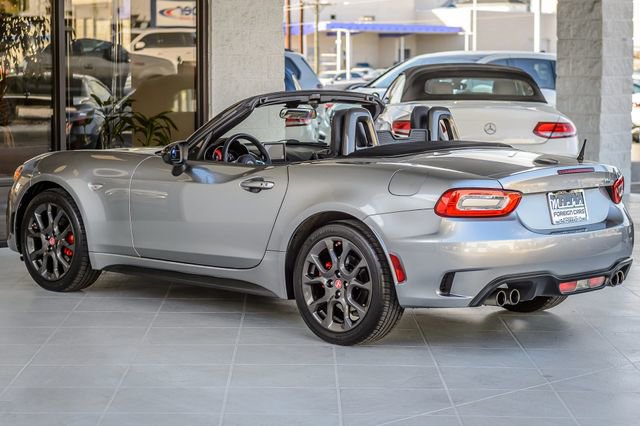 Used 2017 FIAT 124 Spider Abarth image 11
