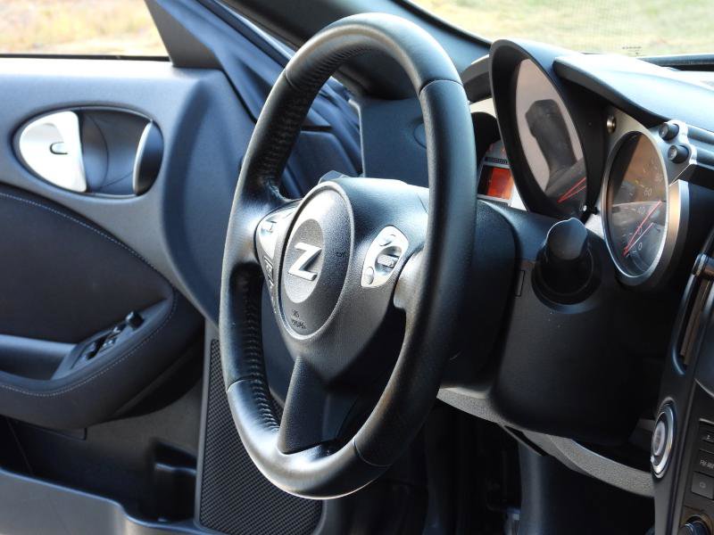 Used 2016 Nissan 370Z Coupe image 24